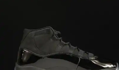 GOWN JORDAN 378037-005 - AND CAP RETRO 11 0413